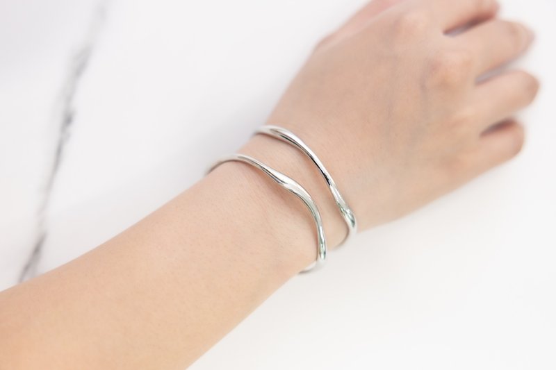 Thin Wave Open Bracelet Silver - Bracelets - Sterling Silver Silver