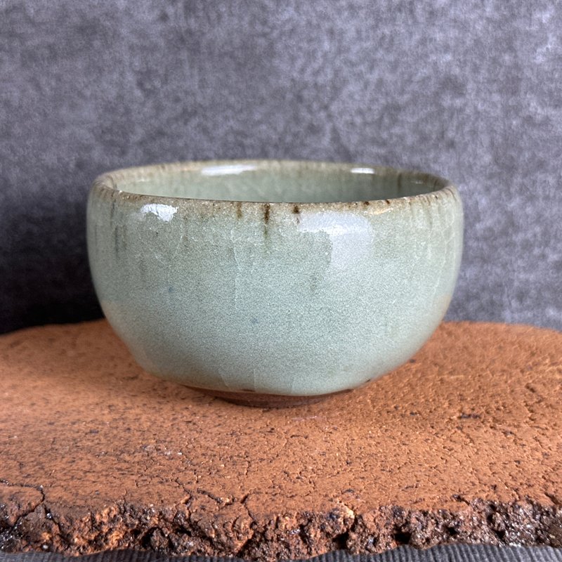 台灣名家藍學位【Handmade Cup】手作釉變杯17 - 其他杯子 - 陶 卡其色