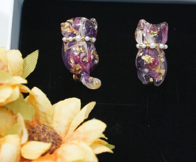 ドライフラワー猫ピアス - ショップ 30yrs Handmade ピアス
