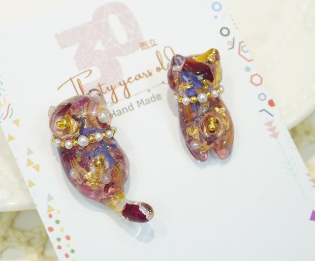 ドライフラワー猫ピアス - ショップ 30yrs Handmade ピアス