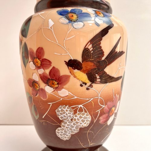 印象的なバカラ 19 世紀フランス製オパリンガラス 手描き花瓶 高