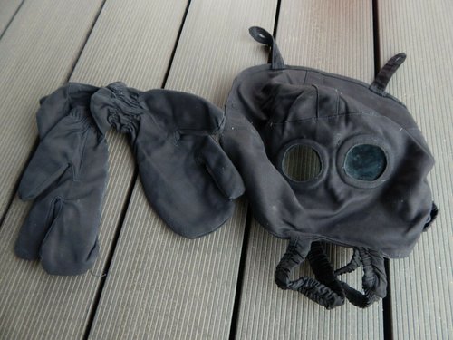 Soviet Army TANKMAN Fullset Jacket Trousers Mask Glove 1960-1970s