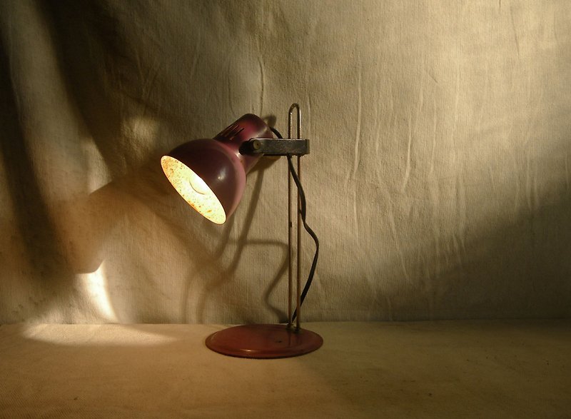 [OLD-TIME] Early Taiwan-made table lamp - โคมไฟ - วัสดุอื่นๆ 
