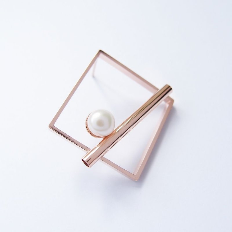 Geometry Landscape 3 Pearl Rose Metal Earrings - Earrings & Clip-ons - Copper & Brass 