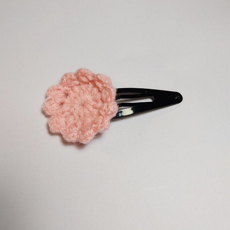 Pink Flower Head Decoration Handmade Clip - 髮夾/髮圈 - 其他人造纖維 粉紅色