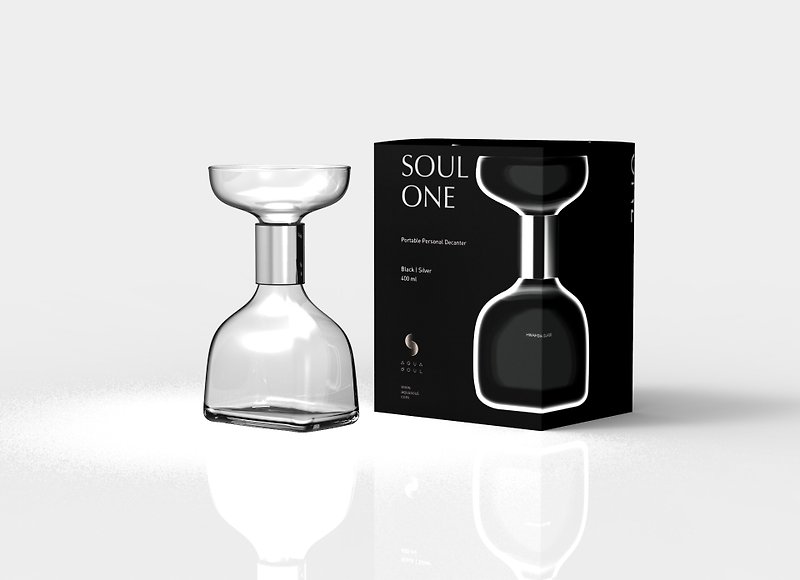 SOUL ONE portable personal decanter decanter wine glass storage bottle three-in-one golden design award - Bar Glasses & Drinkware - Glass White