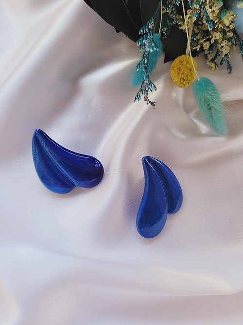 Hale黑爾典藏西洋古董 美國西洋古董飾品 / 復古寶藍倒立愛心 針式耳環 古著首飾vintage