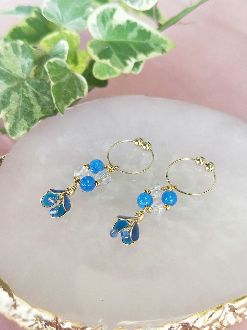 耳環 日本抗敏圓珠耳夾 Persephone 冥王之后-藍莓 - 耳環/耳夾 - 樹脂 藍色