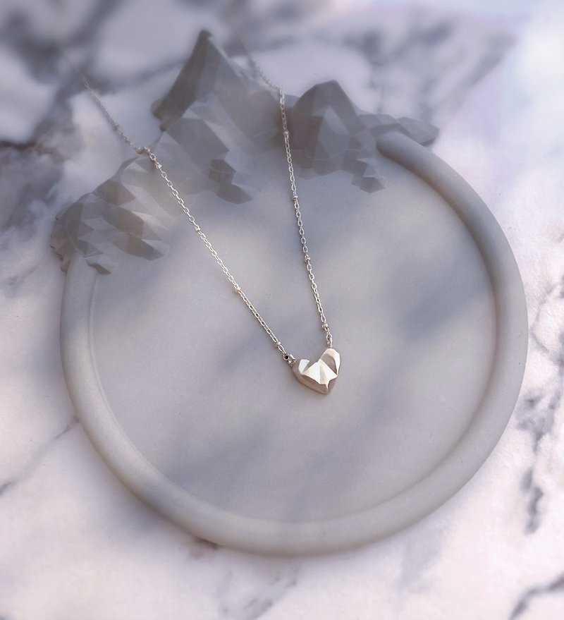 [Goddess’ Day Gift Box] Sterling Silver/S faceted Love Necklace - ต่างหู - เงินแท้ สีเงิน