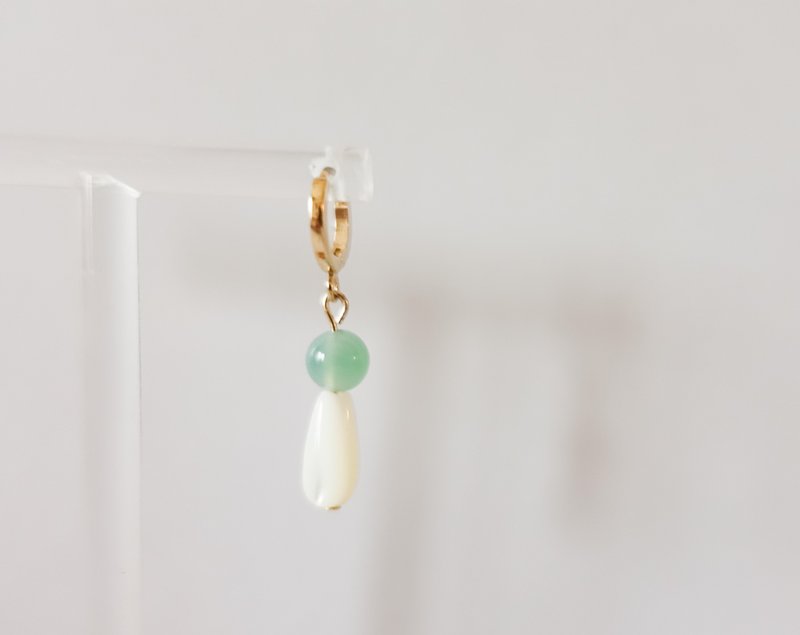 14K Gold Mother Of Pearl And Natural Stone Earrings (Single Side Available) - ต่างหู - เครื่องประดับพลอย ขาว