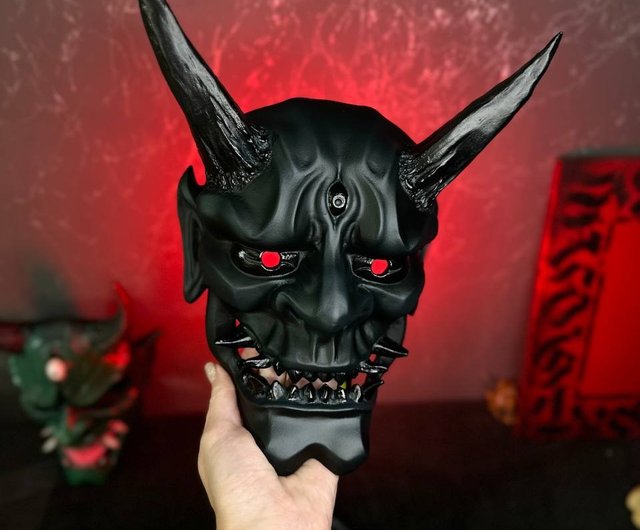 黒色 鬼の顔マスク（ハロウィン限定) 日本の黒鬼マスク、カスタム般若マスク、壁の装飾、能マスク