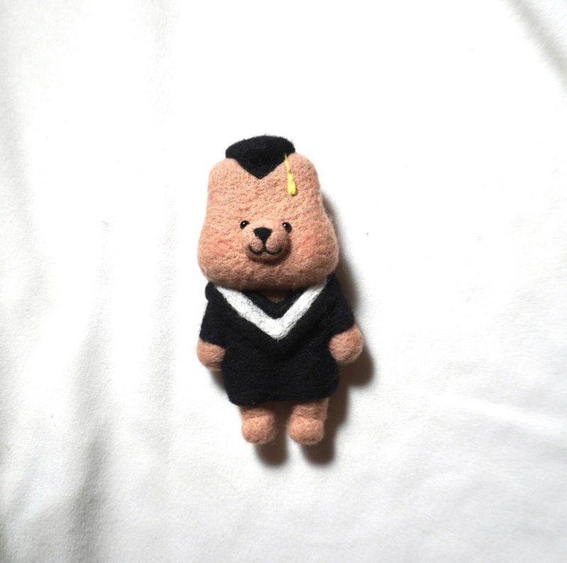 Graduation Gown Bear Wool Felt Keychain - ที่ห้อยกุญแจ - ขนแกะ 