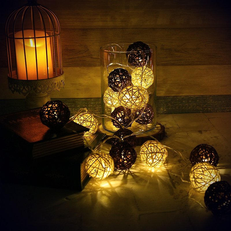 クリエイティブライティング籐ボールライトストリングバッテリーカプチーノ長さ2MLED雰囲気ライトクリスマス - 照明・ランプ - 竹製 ブラウン