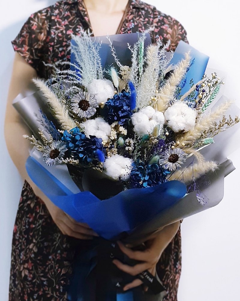 Graduation Bouquet Dried Flower Bouquet Dried Flower Preserved Flower Hydrangea - Dried Flowers & Bouquets - Plants & Flowers Blue