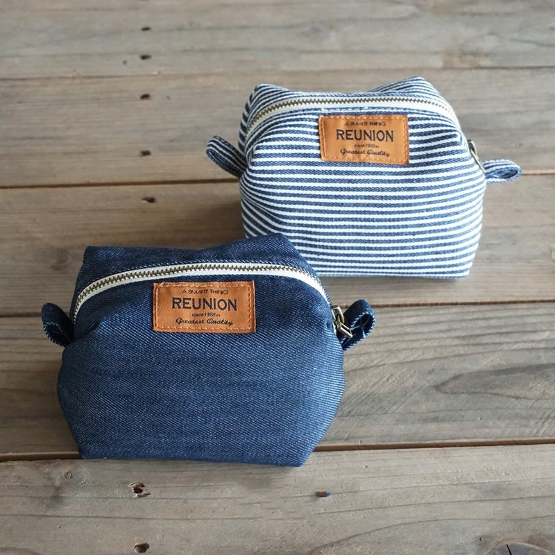 REUNION DENIM COOLER CARAMEL POUCH COSMETIC CANDY SNACKS WALKING MASK BABY - 化妝包/收納袋 - 棉．麻 藍色