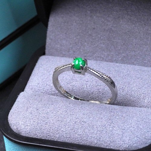 瓔珞珠寶盒 E.L.Jewelry Box 正陽綠翡翠蛋面戒指 925純銀 | 天然緬甸玉翡翠A貨 | 送禮