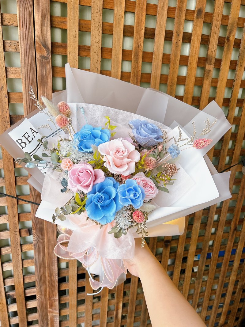 寶貝粉撞色花束 永生花 性別趴 情人節 告白 畢業 求婚 附提袋 - 乾燥花/永生花 - 植物．花 多色