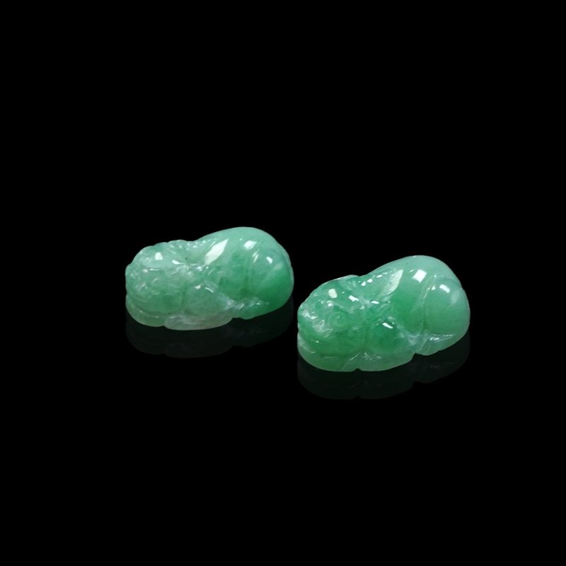 [Wealth-seeking beast] A pair of sun-green jadeite Pixiu | Ring face | Stone| Natural Burmese jade jade A goods - General Rings - Jade Green