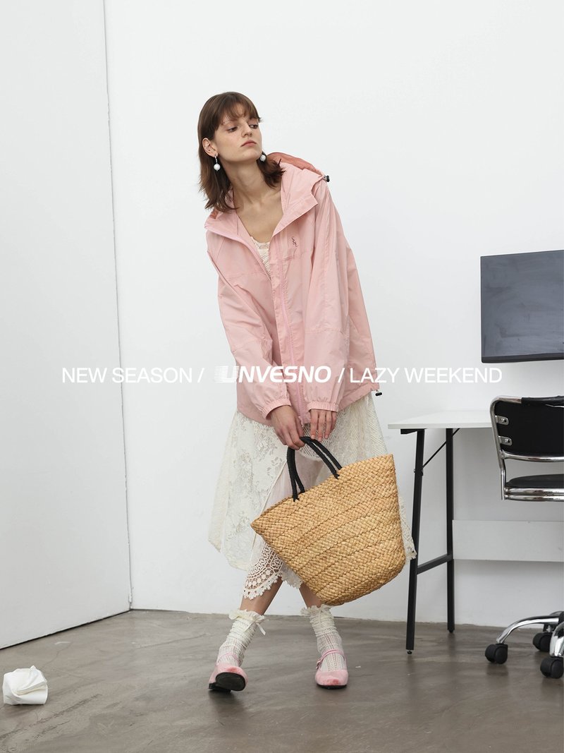 Unvesno(UN) Sport&Life系列UPF50+防水透氣輕盈休閒通勤防曬服 - 女大衣/外套 - 其他材質 