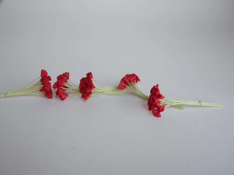 ดอกไม้กระดาษ ดอกไม้กระดาษสา 100 ดอก ดอกยิปโซ ขนาด 0.5 cm. สีแดง - อื่นๆ - กระดาษ สีแดง