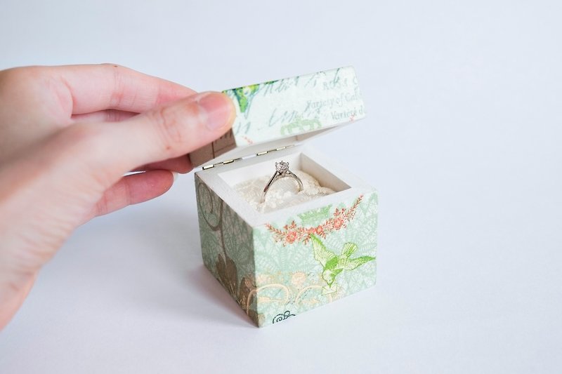 度身訂造 - 求婚戒指盒 (小正方形) 一隻戒指 - 戒指 - 木頭 綠色