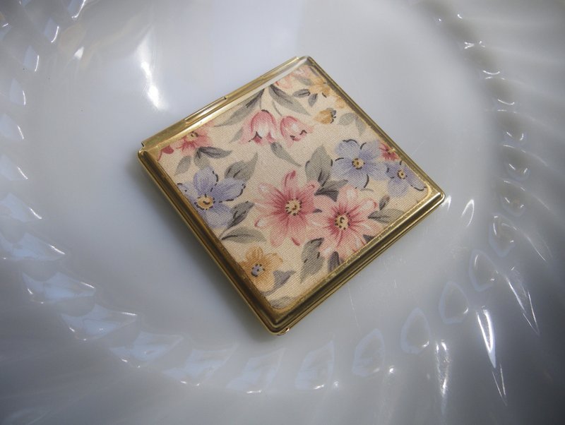 【老時光 OLD-TIME】早期金屬隨身鏡盒 - 擺飾/家飾品 - 其他材質 