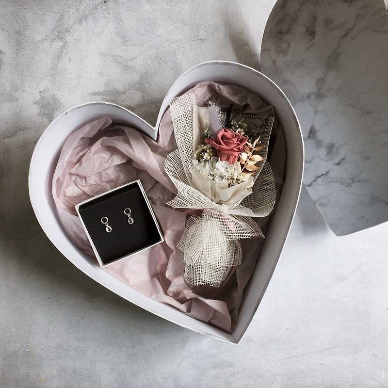 情人節愛心禮盒【適當的甜蜜】- 情人節禮物 - 乾花/永生花 - 植物．花 粉紅色