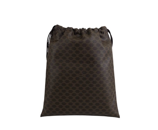 【超美品】CELINE ブラウン マカダム柄 巾着ポーチ 日本直送 名牌中古包 】CELINE セリーヌ マカダム ポーチ ブラウン