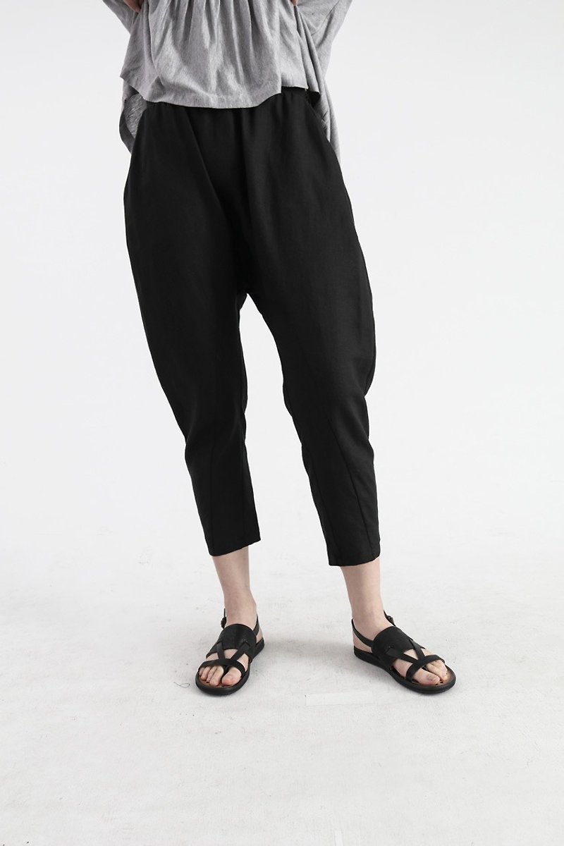 【Made-to-order】Black Harem Pants - กางเกงขายาว - ผ้าฝ้าย/ผ้าลินิน สีดำ