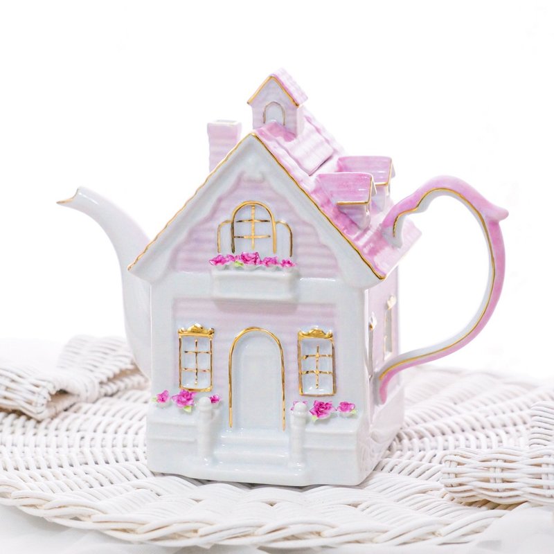 little house teapot - ถ้วย - ดินเผา สึชมพู