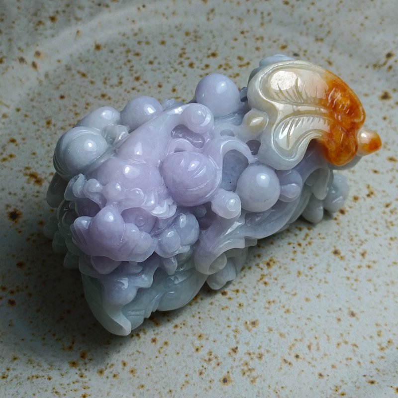 J0001天然翡翠A貨 . 細糯紫羅蘭帶黃芭蕉尾貔貅.招財.擺件. - 擺飾/家飾品 - 玉石 