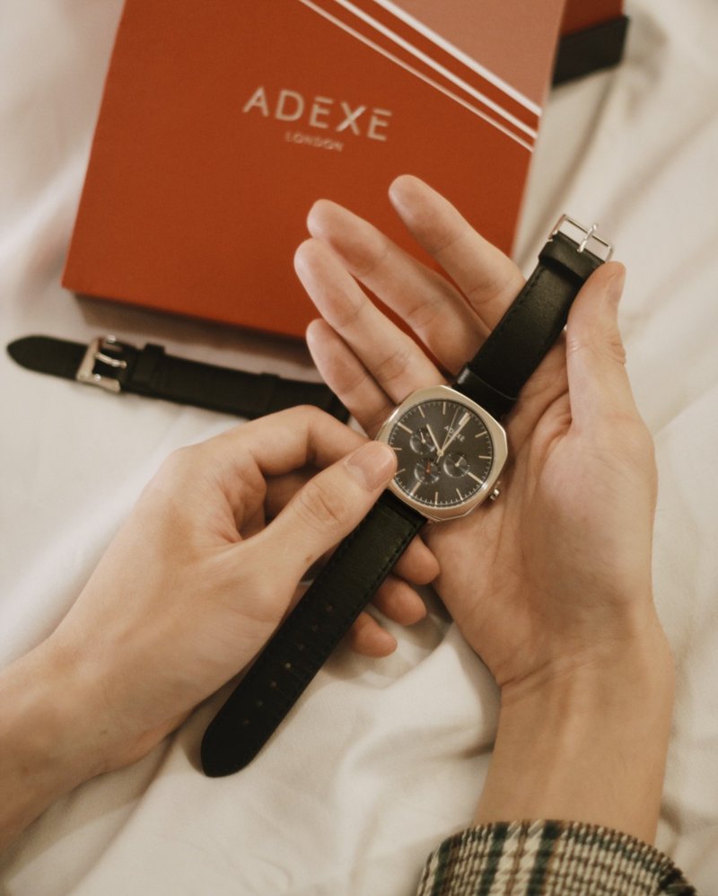 終於回貨了 Sloane square八角形手錶 紳士 皇家藍多功能錶盤 - 男錶/中性錶 - 真皮 藍色