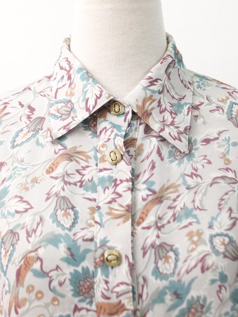 ヴィンテージ日本製ライトグレーエレガントな花薄型ヴィンテージシャツ日本ビンテージブラウス - シャツ・ブラウス - ポリエステル グレー