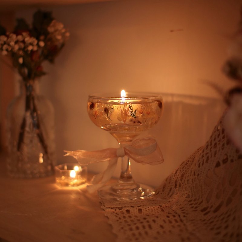 Romantic dried flower small candle holder/soy tea Wax/scented candle/birthday gift/Valentine's day gift/gift - เทียน/เชิงเทียน - วัสดุอื่นๆ 