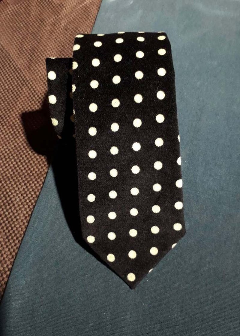 圓點點絨布　領帶 Neckties　冬季限定款 - 領帶/領帶夾 - 棉．麻 黑色