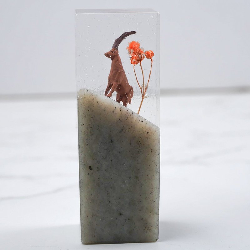 客製化手工印章-|永生花與羊樹脂印章 1.8x 18 CM|篆刻印章 - 印章/印台 - 石頭 