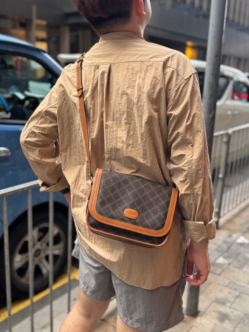 Autrefois Vintage Bags HK 中古正品 Vintage Bally 老花斜揹包 郵差包 男女適用 義大利製