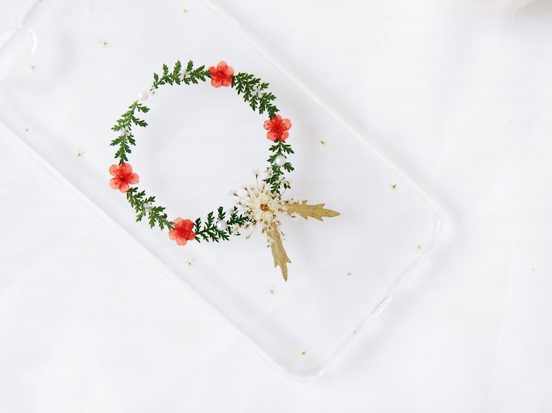 圣诞花环 • Christmas Handpressed Flower Phone Case - เคส/ซองมือถือ - พืช/ดอกไม้ สีเขียว