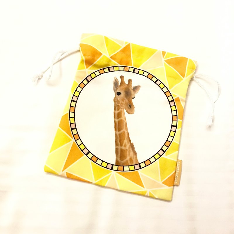 Mosaic Animal Drawstring Bag Giraffe - กระเป๋าหูรูด - วัสดุอื่นๆ สีส้ม