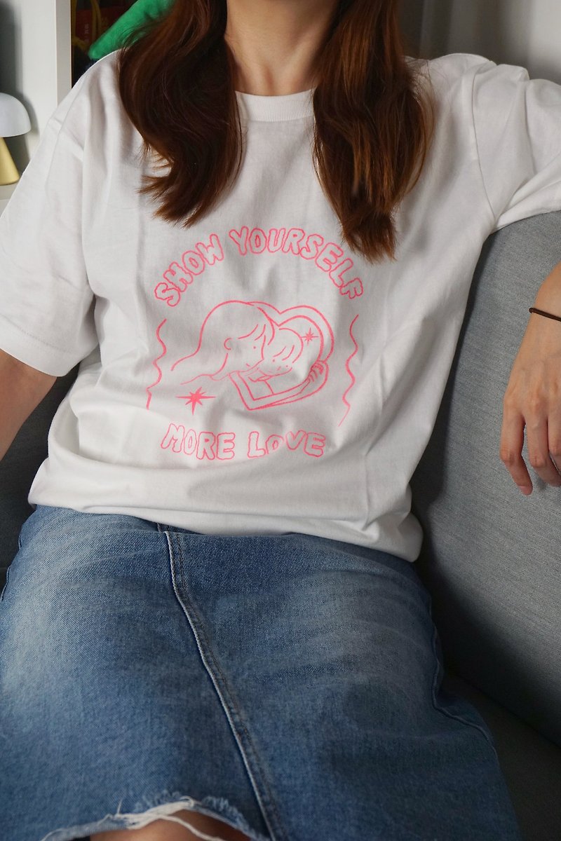 Love yourself Self love T-shirt - เสื้อยืดผู้หญิง - ผ้าฝ้าย/ผ้าลินิน 