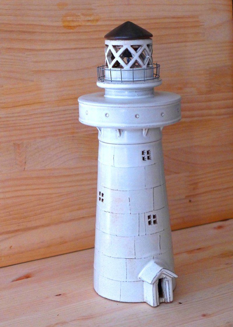 N131 Eluanbi Lighthouse Ceramic Lamp - Lighting - Pottery 