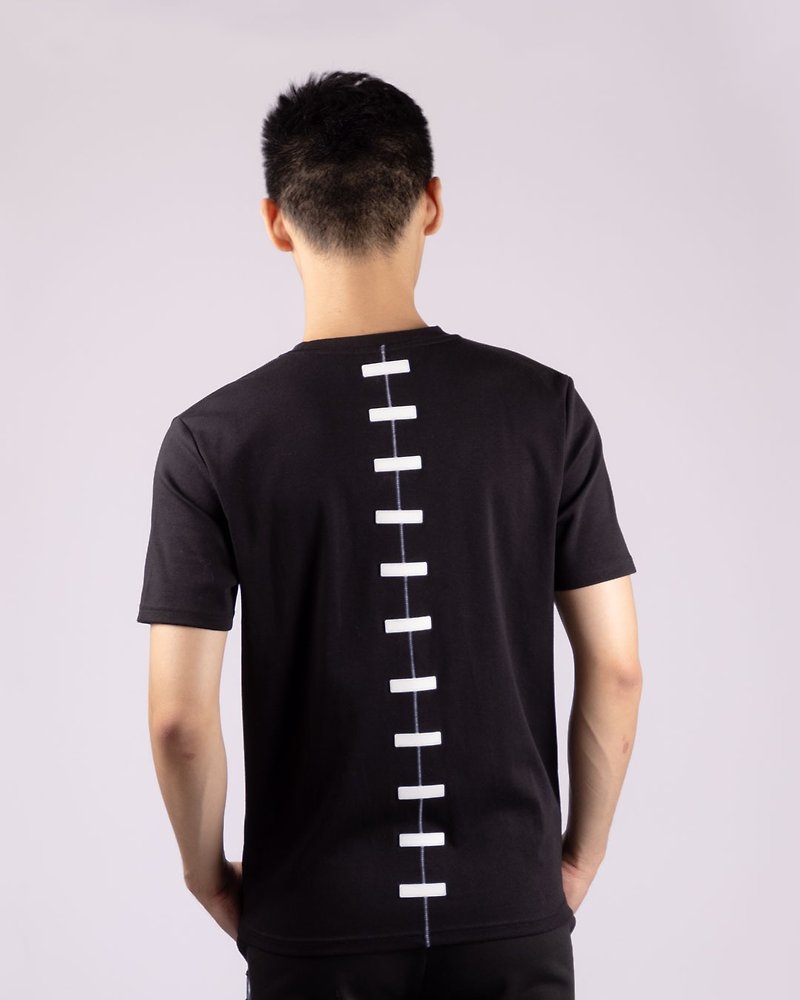 Sred Namal Spine Stitches Logo T-shirt - Black - T 恤 - 棉．麻 黑色