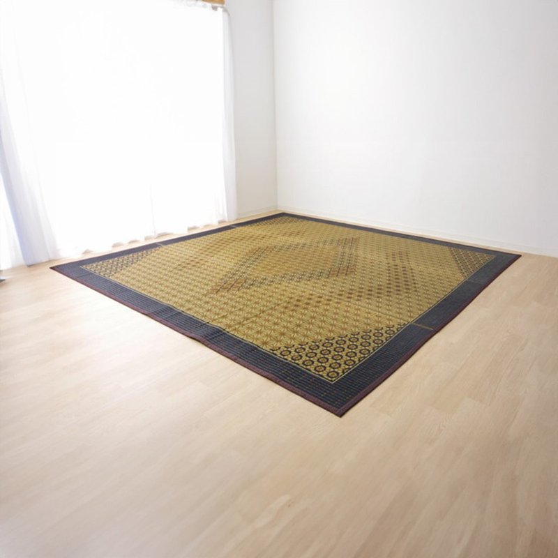 The ultimate Japanese traditional weaving technique igusa carpet, a stylish rug - Items for Display - Plants & Flowers 