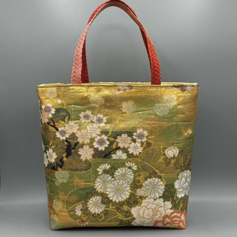 Kimono Obijime Remake Tote bag - กระเป๋าถือ - ผ้าไหม สีทอง