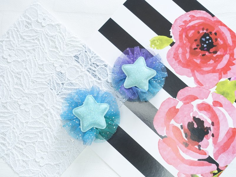 Star hairbow Hair Clips - เครื่องประดับผม - วัสดุอื่นๆ 