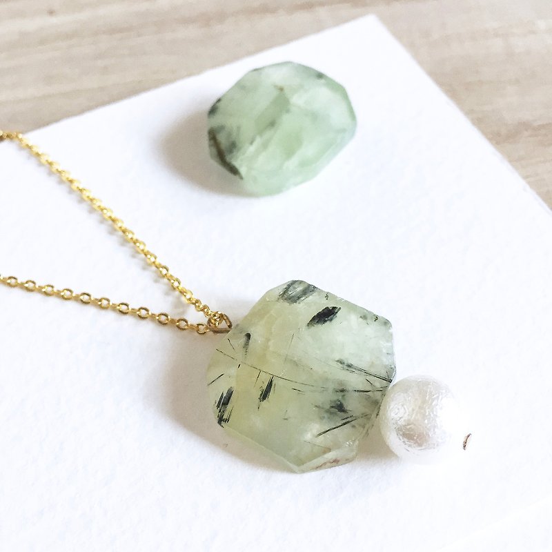 Green Prehnite Necklace  Wood Tansy - Chokers - Gemstone Green