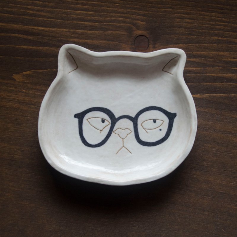 Cats with Attitude_Scholar( shallow dish / small dish) - Small Plates & Saucers - Pottery White