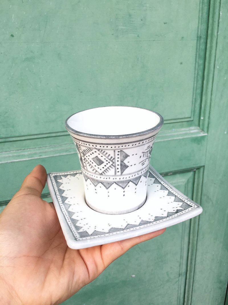 Gray handmade tribal totem coffee cup teacup - แก้ว - เครื่องลายคราม สีเทา