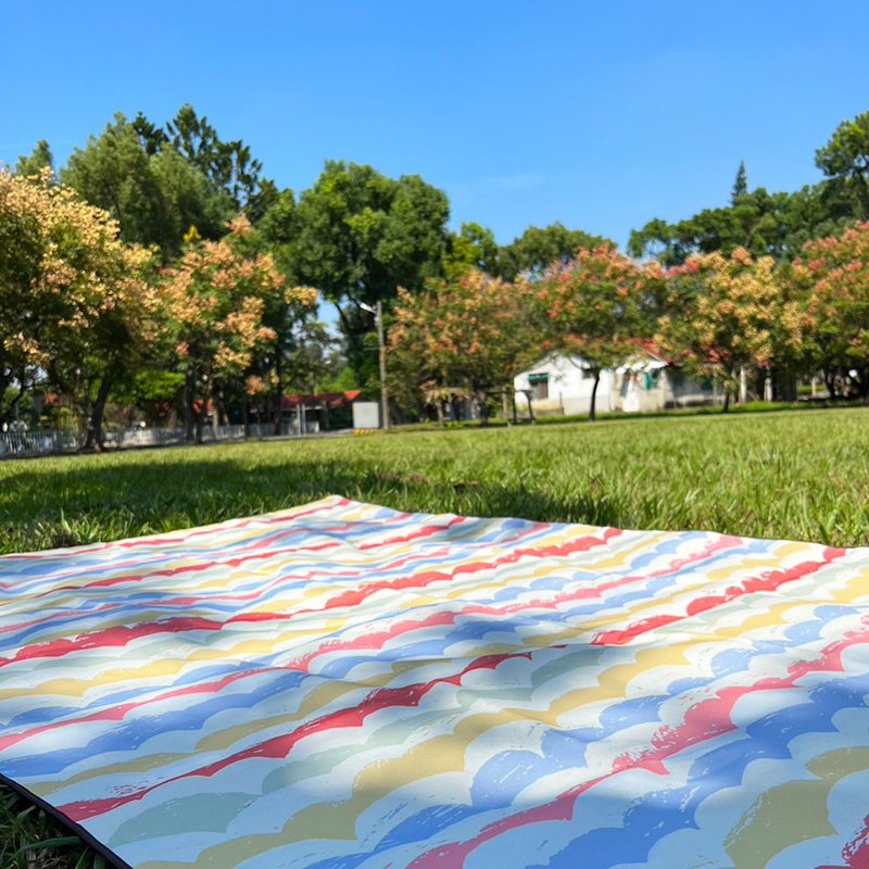 [Upgraded Model] Water-Repellent Outdoor Camping Picnic Mat (Comes with Same Style Storage Bag) Colorful Wave - Camping Gear & Picnic Sets - Waterproof Material 