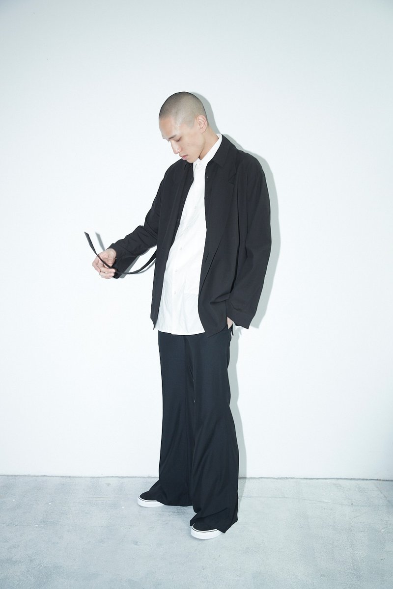 合身喇叭褲 - 女長褲 - 聚酯纖維 